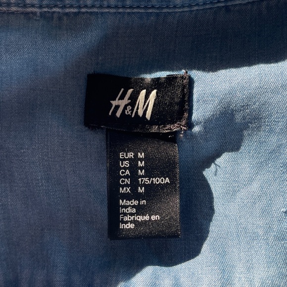 Blouse - Picture 3 of 4